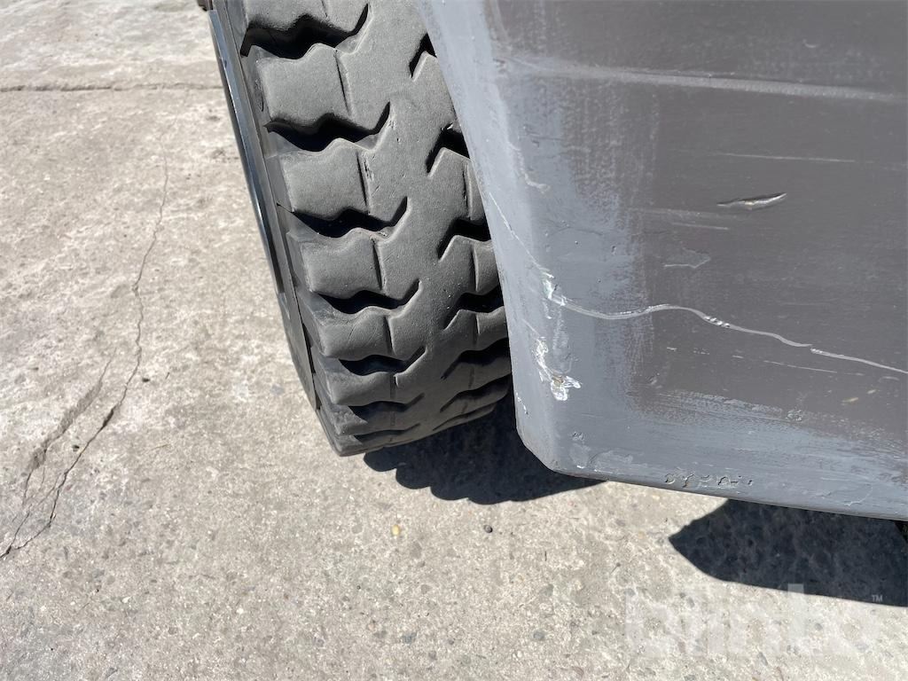 Forklift Toyota  Tonero (8FGJF36): picture 12