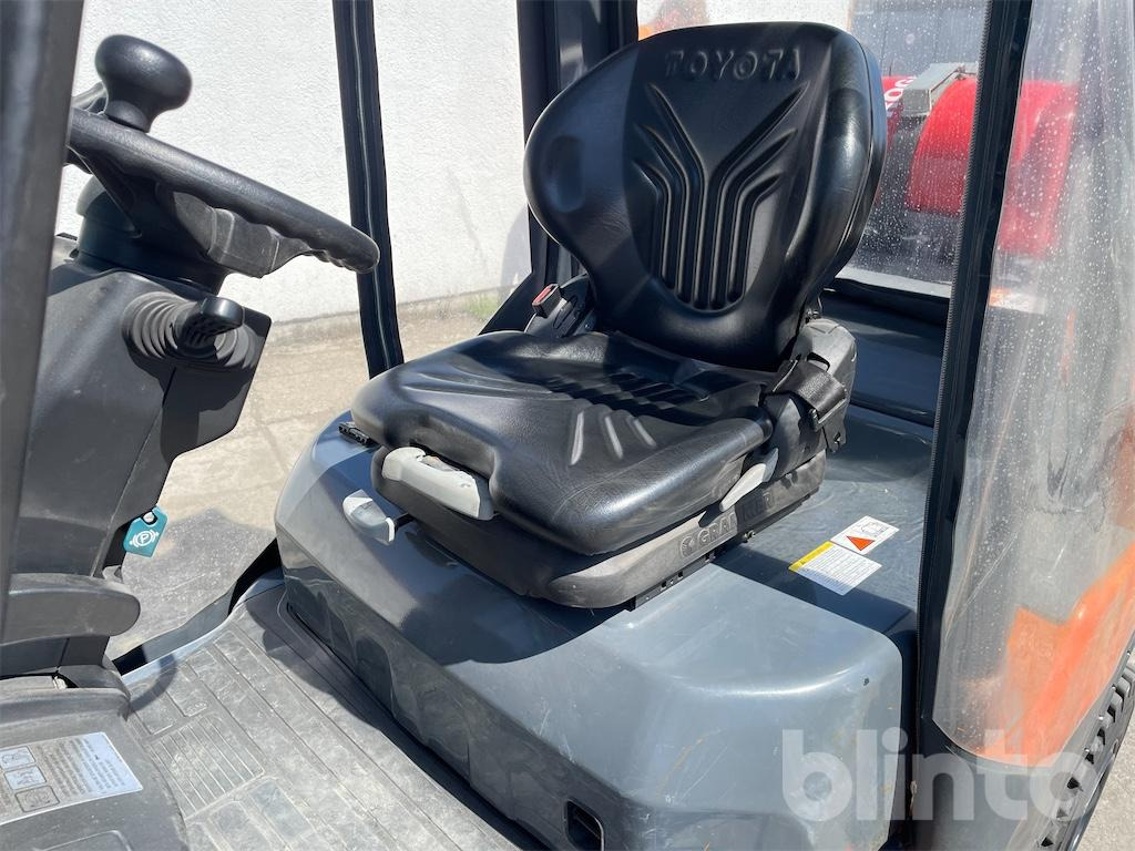 Forklift Toyota  Tonero (8FGJF36): picture 21