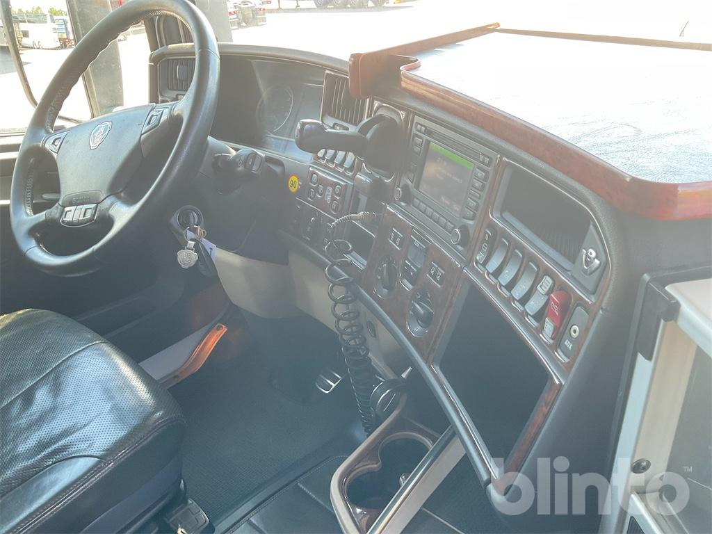 Truck SCANIA R 580 LA6X2HNB: picture 32