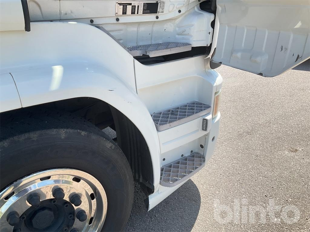 Truck SCANIA R 580 LA6X2HNB: picture 25
