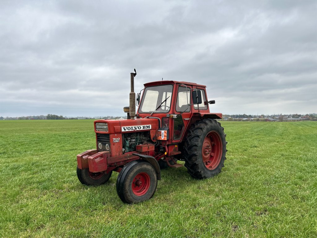 VOLVO-BM T 700 - Farm tractor: picture 2 VOLVO-BM T 700 - Farm tractor: picture 2