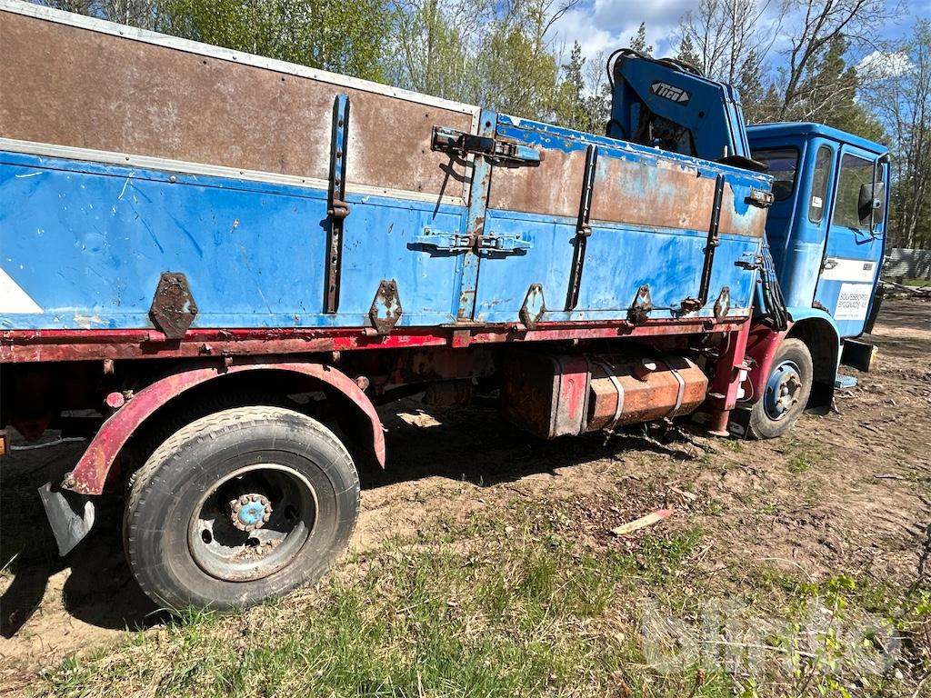 VOLVO F 609 - 4X2 - Dropside/ Flatbed truck: picture 5 VOLVO F 609 - 4X2 - Dropside/ Flatbed truck: picture 5