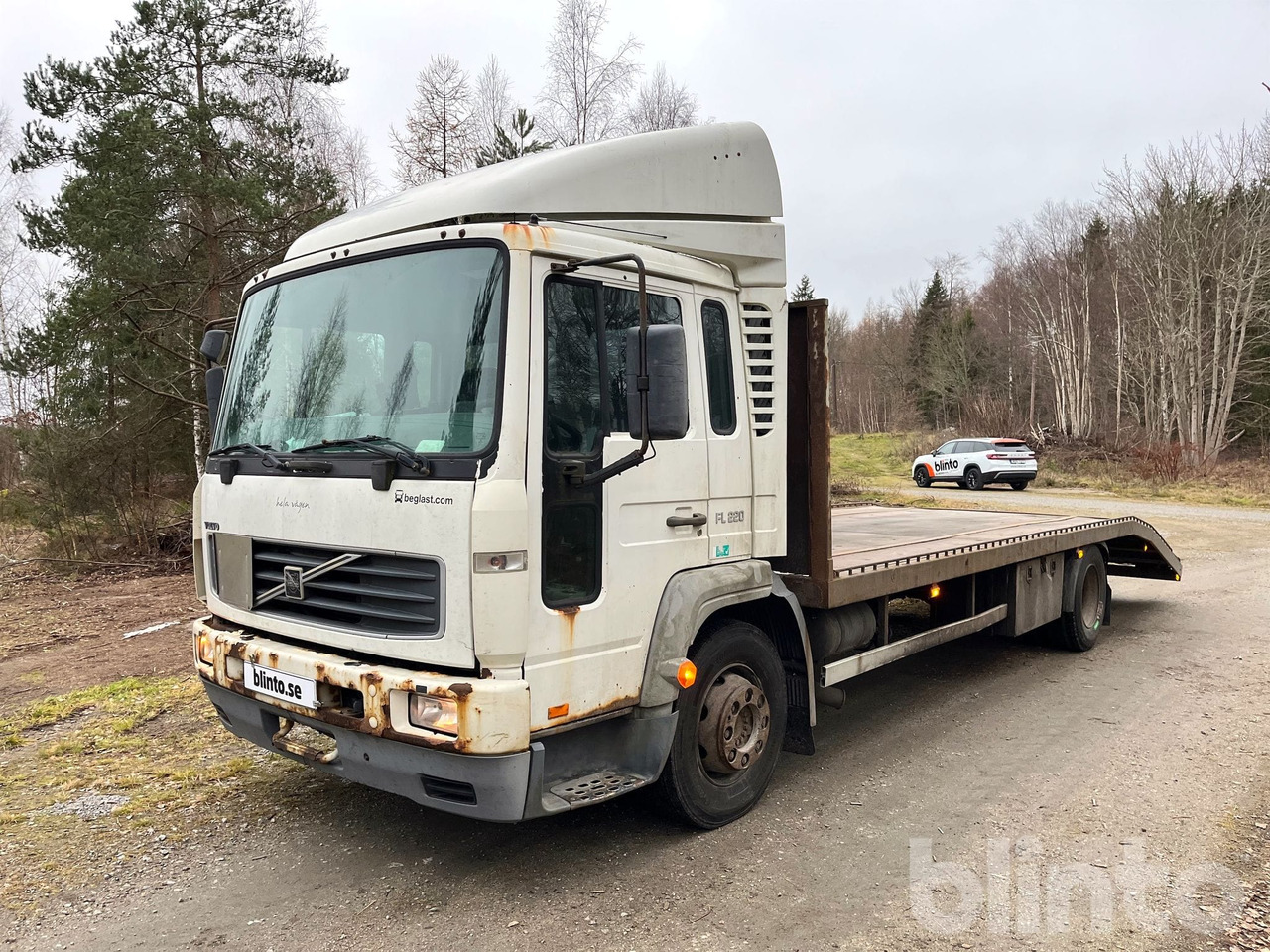 VOLVO FL6 H - Autotransporter truck: picture 1 VOLVO FL6 H - Autotransporter truck: picture 1