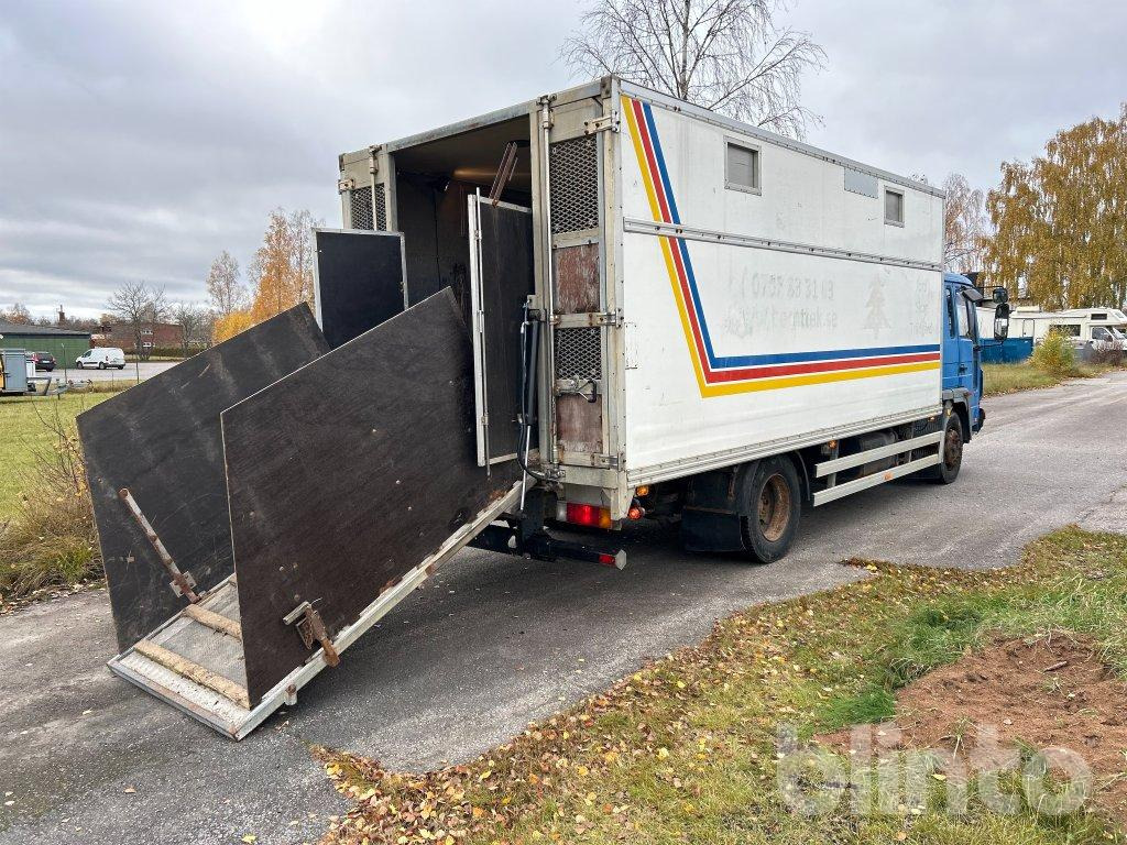 VOLVO FL611 - Livestock truck: picture 5 VOLVO FL611 - Livestock truck: picture 5