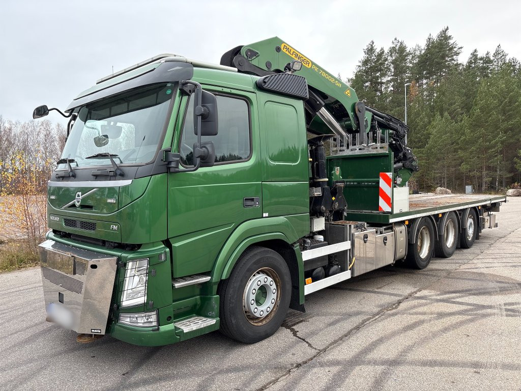 VOLVO - Dropside/ Flatbed truck, Crane truck: picture 1 VOLVO - Dropside/ Flatbed truck, Crane truck: picture 1
