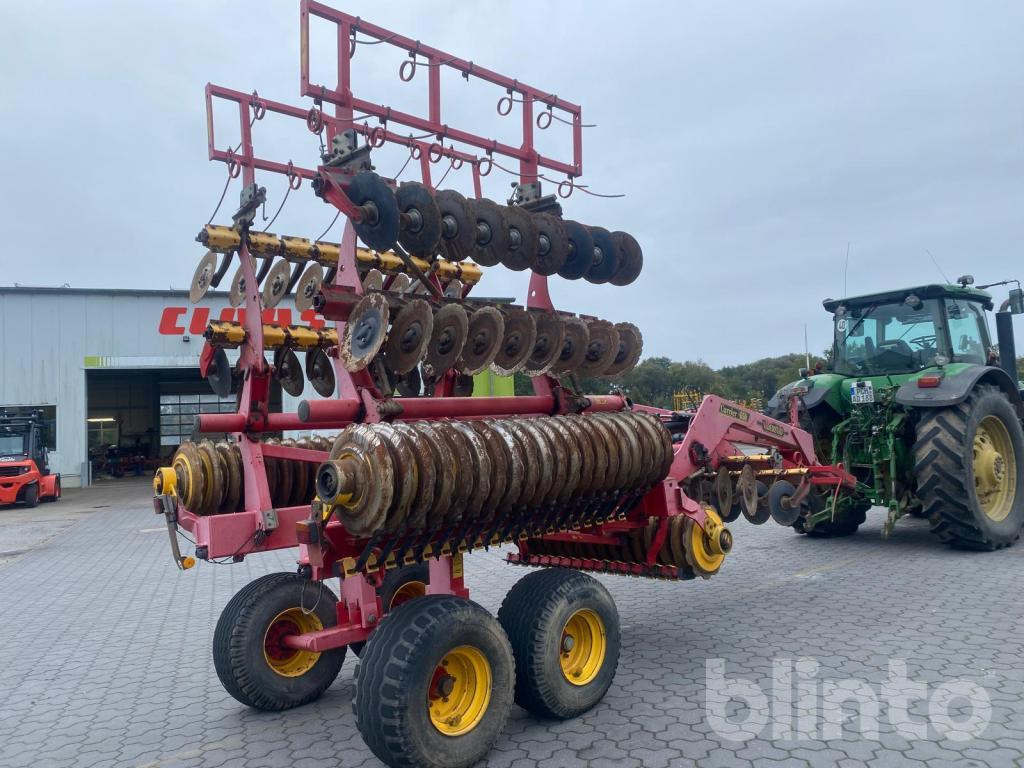 Väderstad Carrier 650 - Plow: picture 3 Väderstad Carrier 650 - Plow: picture 3