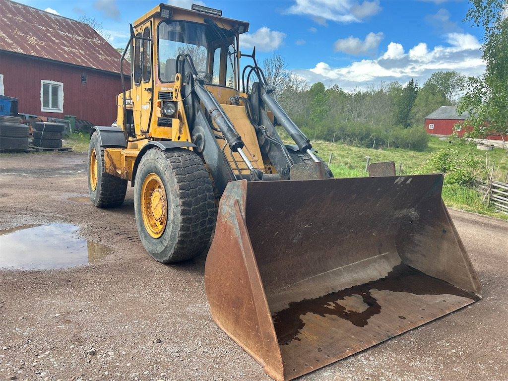 Volvo BM 4300 - Wheel loader: picture 4 Volvo BM 4300 - Wheel loader: picture 4