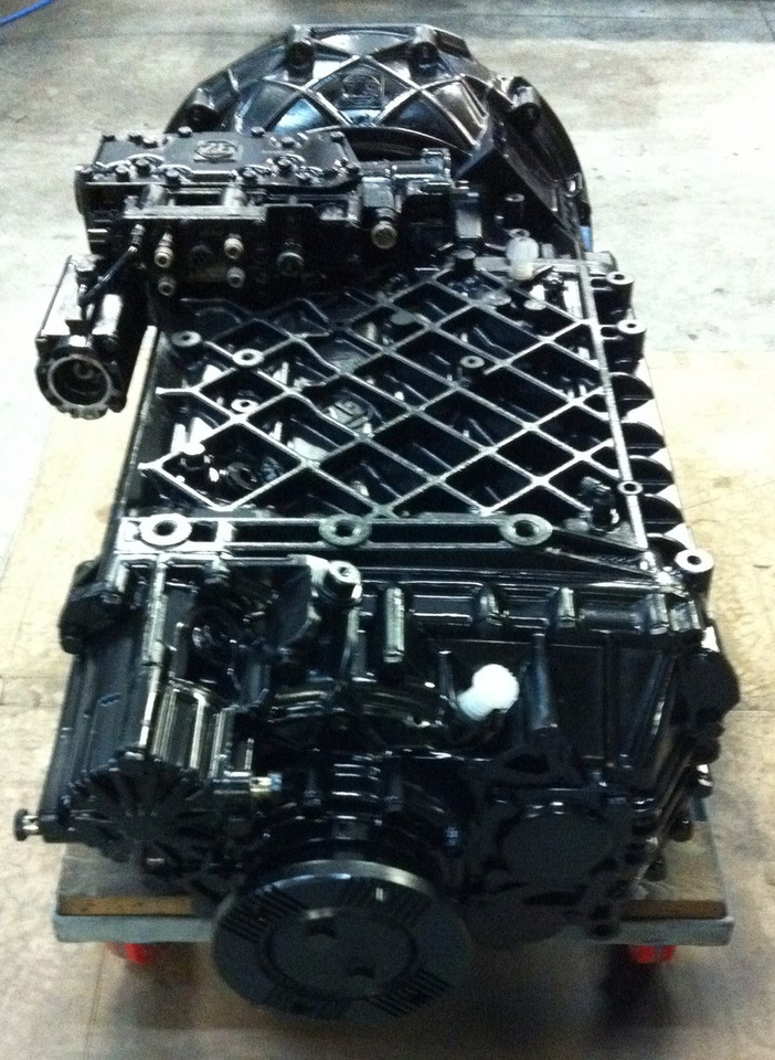 CAMBIO ZF 16S2220TO - Gearbox: picture 4 CAMBIO ZF 16S2220TO - Gearbox: picture 4