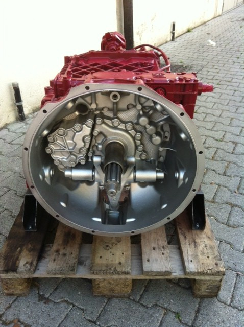 CAMBIO ZF 16S2220TO - Gearbox: picture 1 CAMBIO ZF 16S2220TO - Gearbox: picture 1