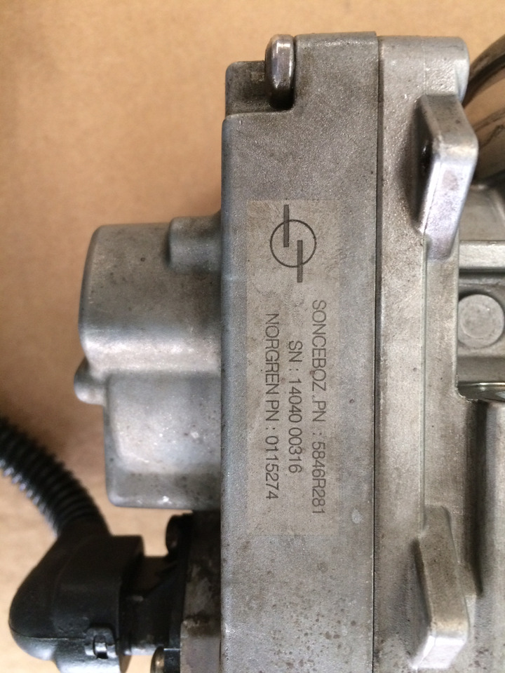 FARFALLA ACCELERAZIONE RIF. MAN 51094137013 / 51094137009 - Sensor for Truck: picture 5 FARFALLA ACCELERAZIONE RIF. MAN 51094137013 / 51094137009 - Sensor for Truck: picture 5