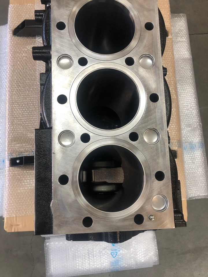 KIT BASAMENTO + ALBERO MOTORE - MAN D2676 EURO6C - Crankcase for Truck: picture 3 KIT BASAMENTO + ALBERO MOTORE - MAN D2676 EURO6C - Crankcase for Truck: picture 3