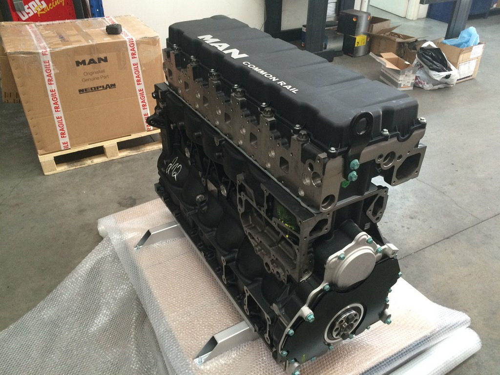 MOTORE MAN D2676 LOH26 - MOTORE AUTOBUS VERTICALE - Engine for Bus: picture 3 MOTORE MAN D2676 LOH26 - MOTORE AUTOBUS VERTICALE - Engine for Bus: picture 3