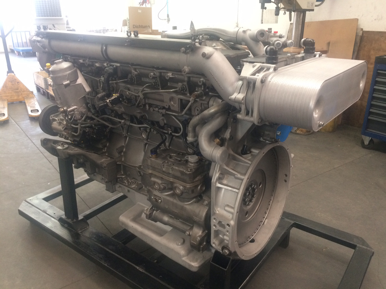 MOTORE MAN D2676LOH26 - 440CV - EEV - BUS - Engine for Bus: picture 2 MOTORE MAN D2676LOH26 - 440CV - EEV - BUS - Engine for Bus: picture 2
