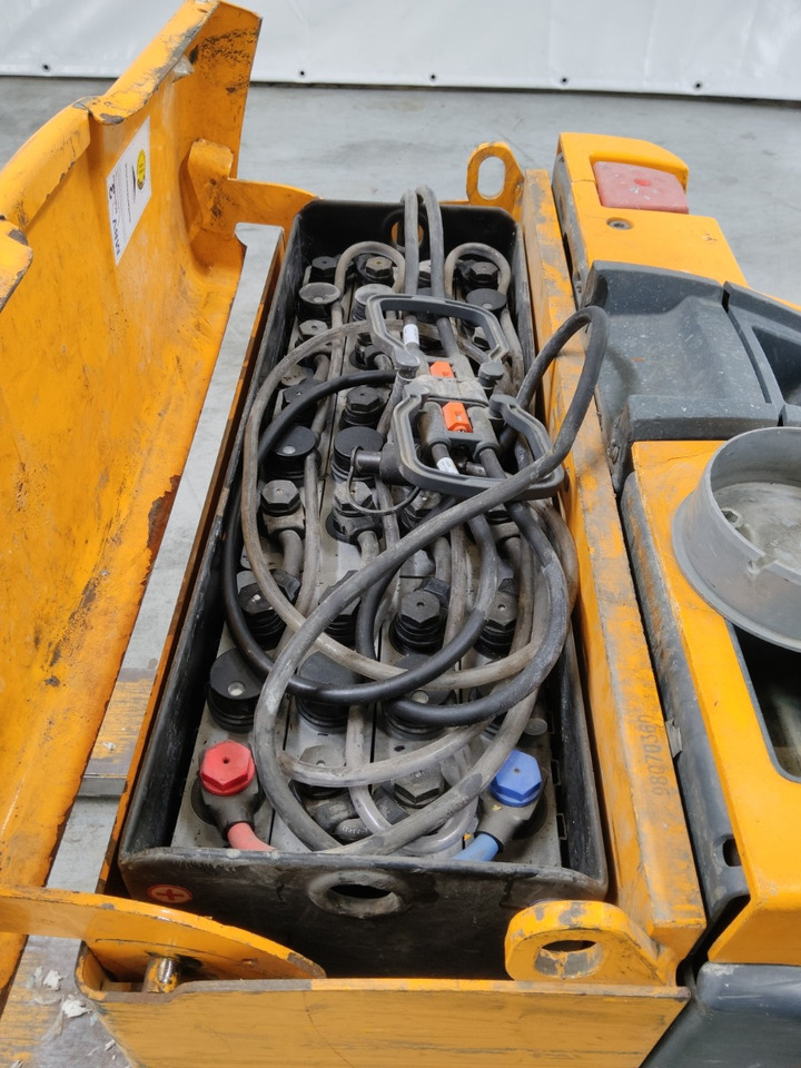 Jungheinrich EJE118 - Pallet truck: picture 4 Jungheinrich EJE118 - Pallet truck: picture 4