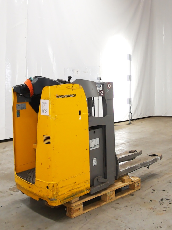 Jungheinrich ESD120/1180MM - Stacker: picture 2 Jungheinrich ESD120/1180MM - Stacker: picture 2