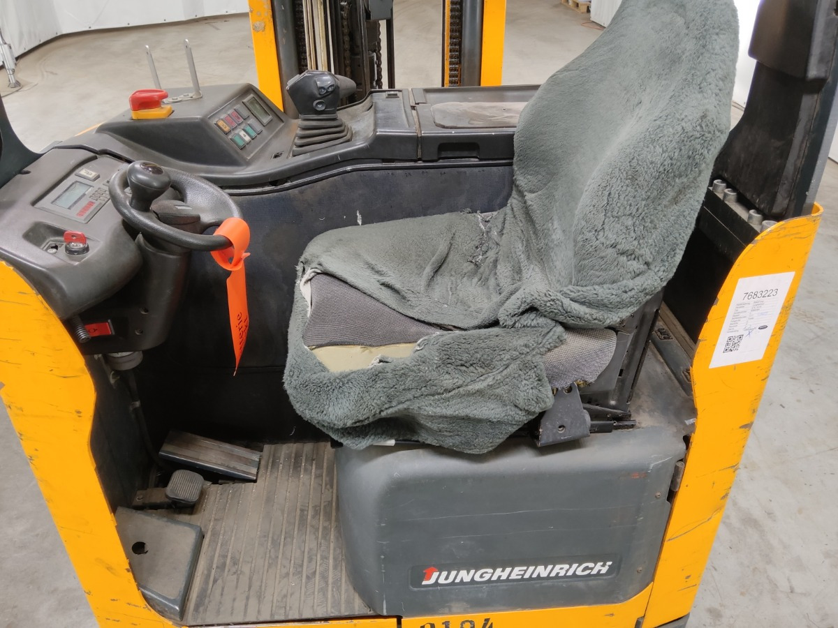 Jungheinrich ETV14 - Reach truck: picture 3 Jungheinrich ETV14 - Reach truck: picture 3