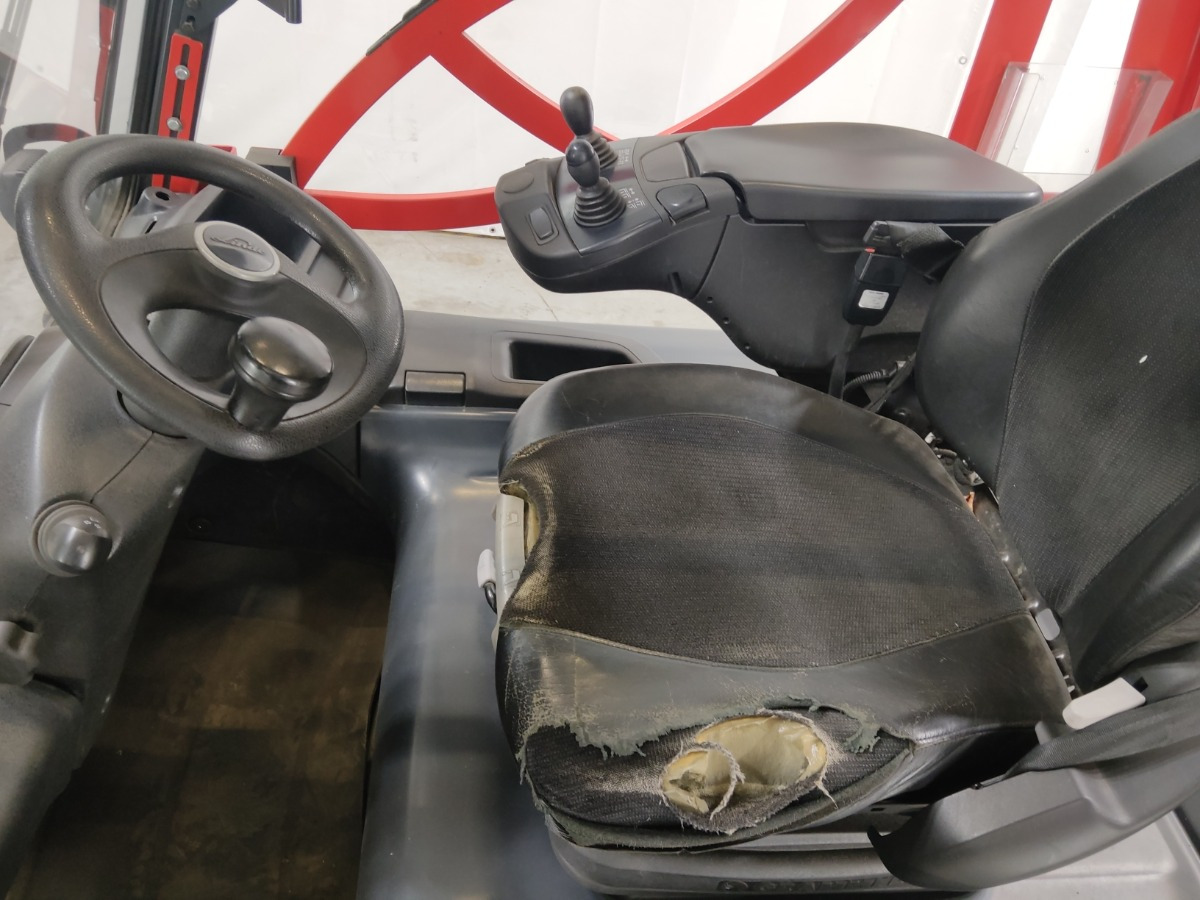 Linde E45HL-01/600 - Order picker: picture 3 Linde E45HL-01/600 - Order picker: picture 3