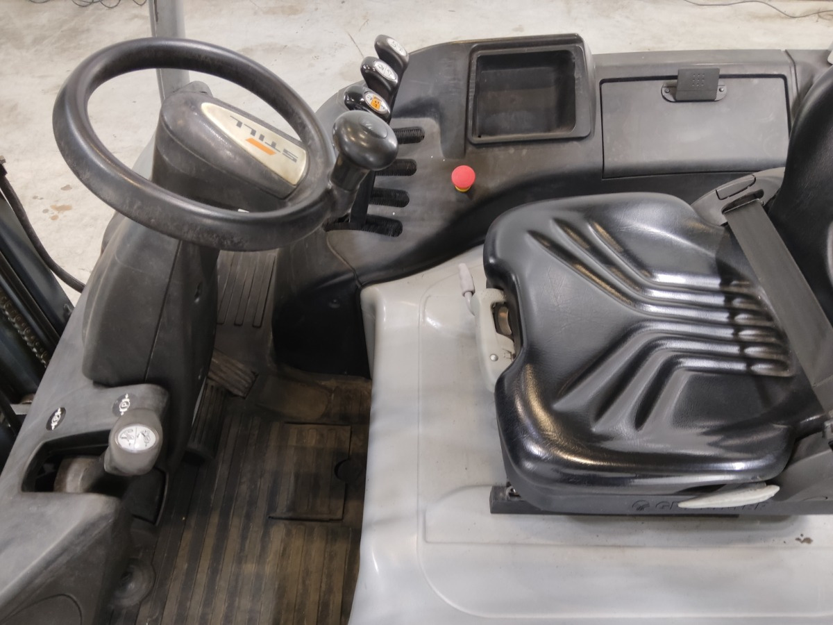 STILL RX20-20P - Electric forklift: picture 3 STILL RX20-20P - Electric forklift: picture 3