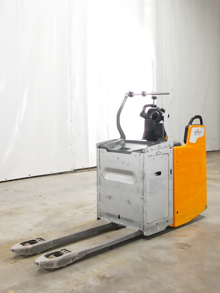 Still EXH-S20 - Reach truck: picture 1 Still EXH-S20 - Reach truck: picture 1