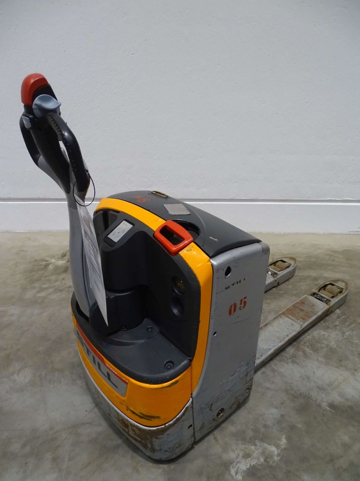 Still EXU18 - Pallet truck: picture 2 Still EXU18 - Pallet truck: picture 2