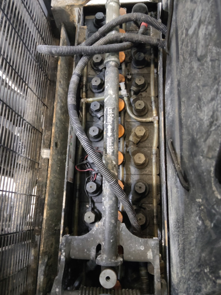 Still EXV-SF14 - Stacker: picture 4 Still EXV-SF14 - Stacker: picture 4