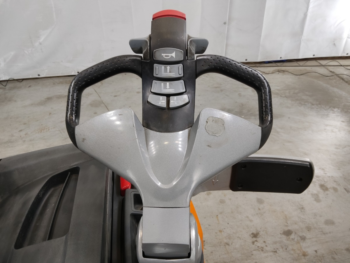 Still EXV-SF14I - Stacker: picture 3 Still EXV-SF14I - Stacker: picture 3