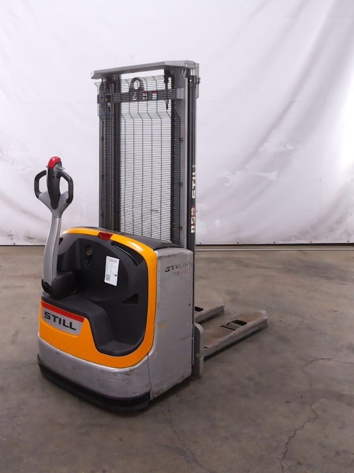 Still EXV14C - Stacker: picture 2 Still EXV14C - Stacker: picture 2