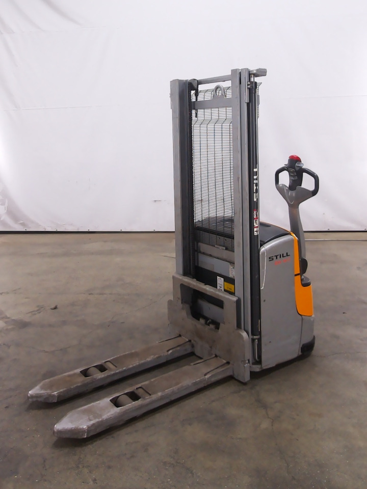 Still EXV14C - Stacker: picture 1 Still EXV14C - Stacker: picture 1