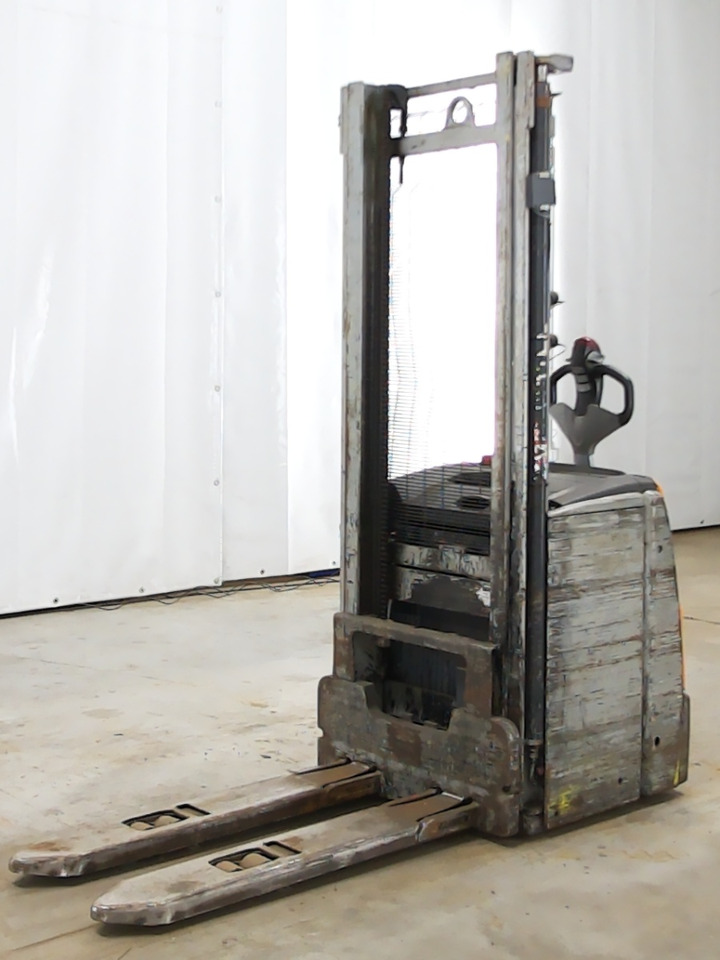 Still EXV16 - Stacker: picture 1 Still EXV16 - Stacker: picture 1