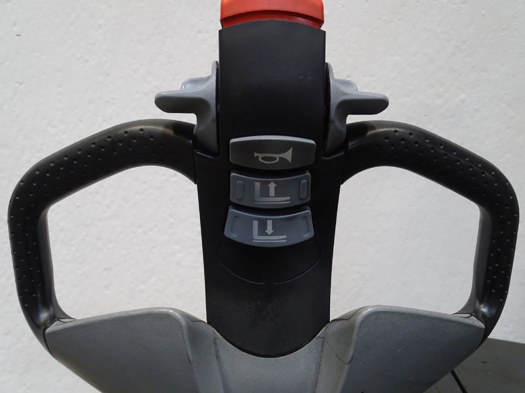 Still EXV20 - Stacker: picture 3 Still EXV20 - Stacker: picture 3