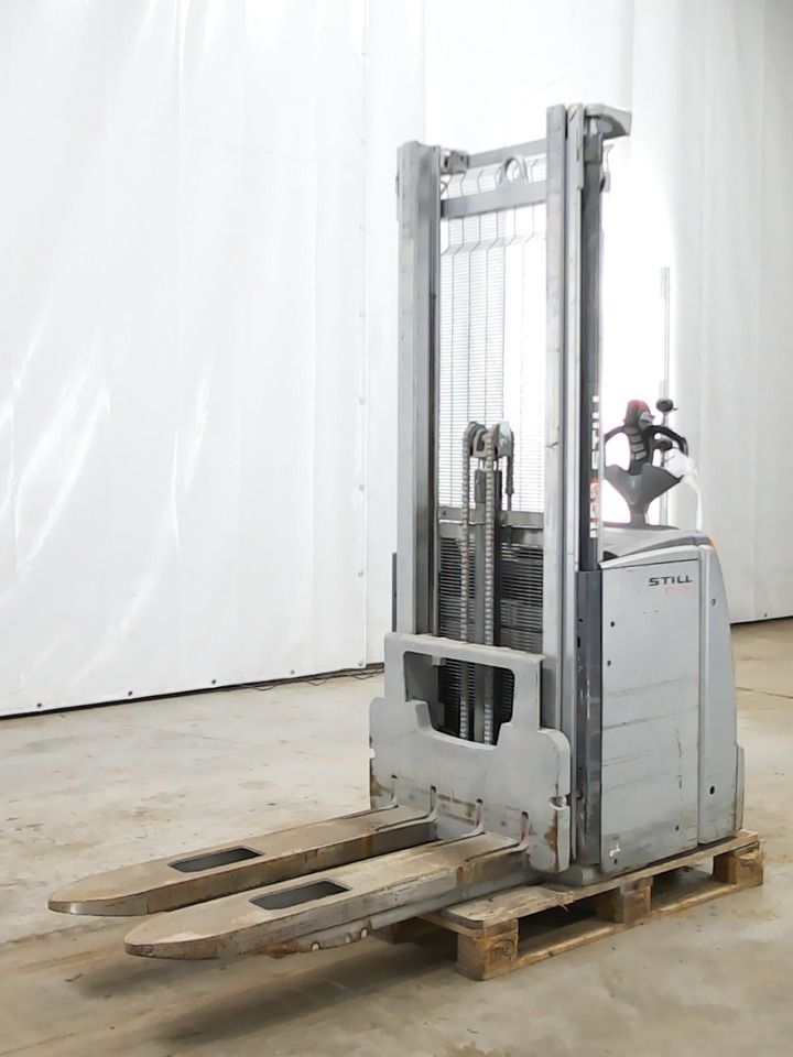 Still EXV20I - Stacker: picture 1 Still EXV20I - Stacker: picture 1