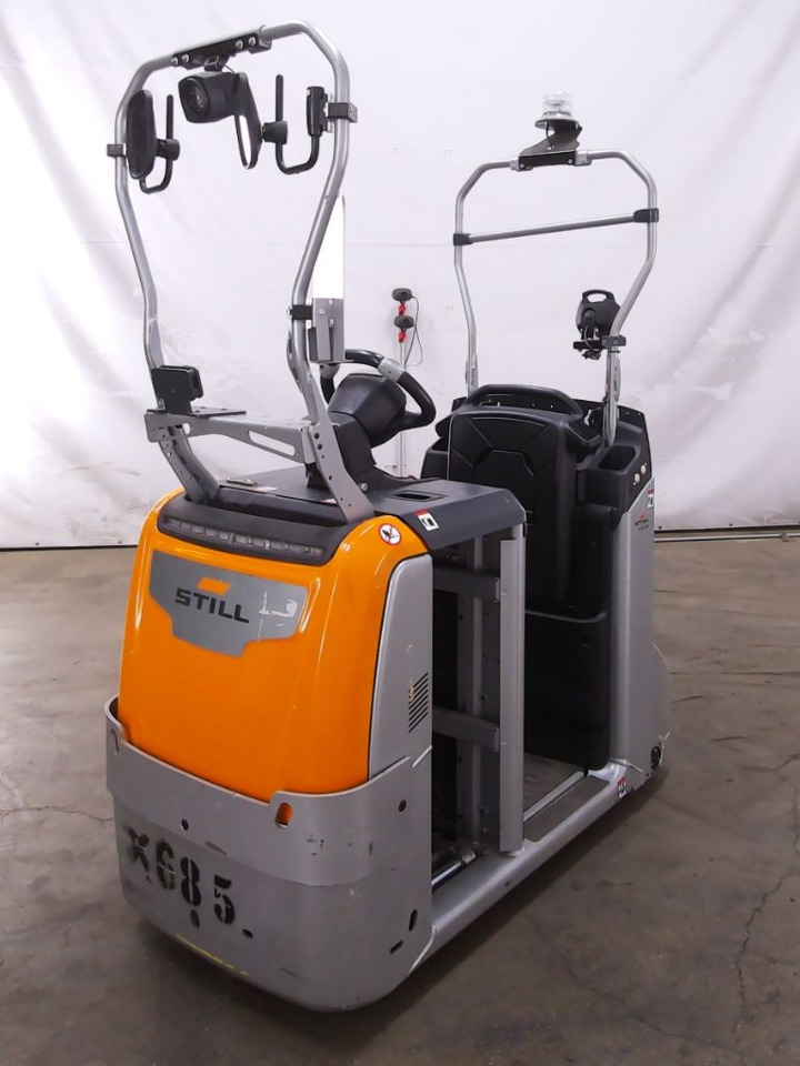 Still LTX50 - Tow tractor: picture 2 Still LTX50 - Tow tractor: picture 2
