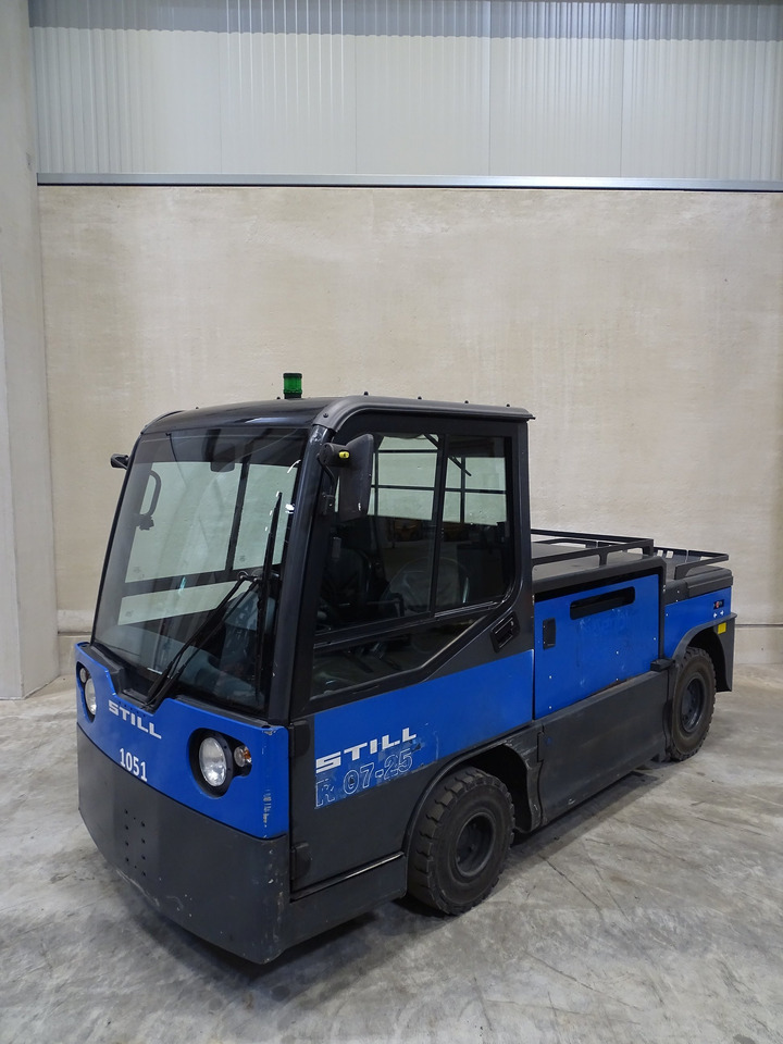 Still R07-25L - Tow tractor: picture 1 Still R07-25L - Tow tractor: picture 1