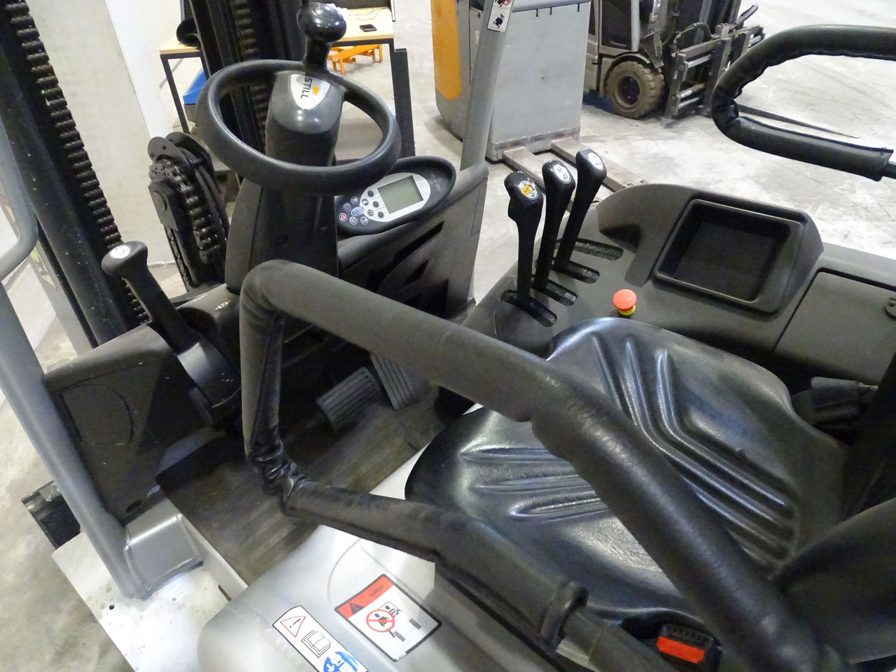 Still RX60-25 - Electric forklift: picture 3 Still RX60-25 - Electric forklift: picture 3