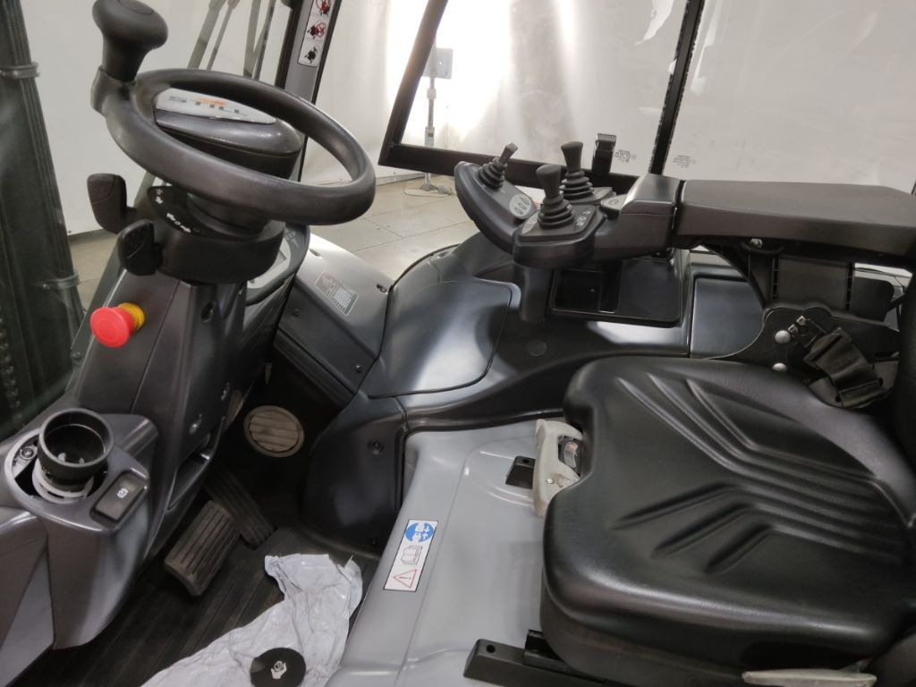 Still RX60-50/BATT.NEU - Electric forklift: picture 3 Still RX60-50/BATT.NEU - Electric forklift: picture 3