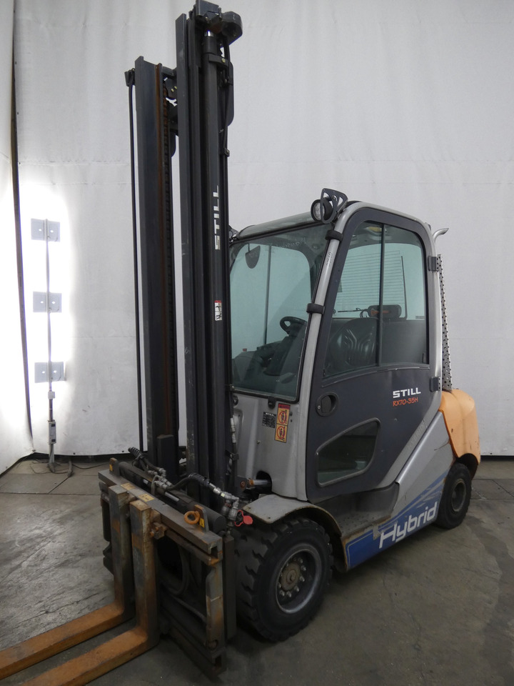 Still RX70-35H - Diesel forklift: picture 1 Still RX70-35H - Diesel forklift: picture 1