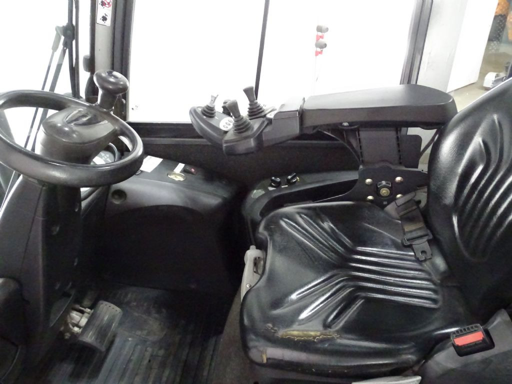Still RX70-80 - Diesel forklift: picture 3 Still RX70-80 - Diesel forklift: picture 3