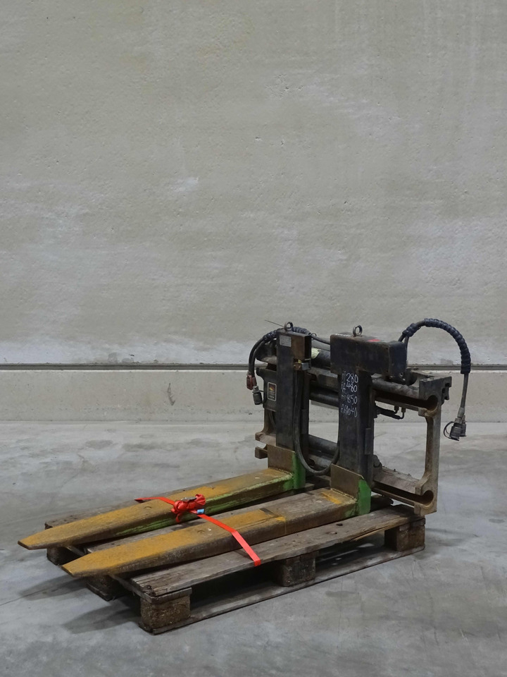 Weitere RZV25S - Forks for Material handling equipment: picture 1 Weitere RZV25S - Forks for Material handling equipment: picture 1