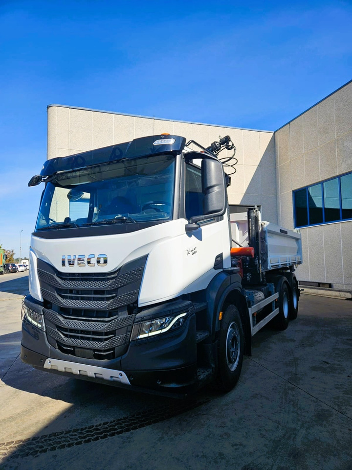 Iveco - Dropside/ Flatbed truck, Crane truck: picture 1 Iveco - Dropside/ Flatbed truck, Crane truck: picture 1