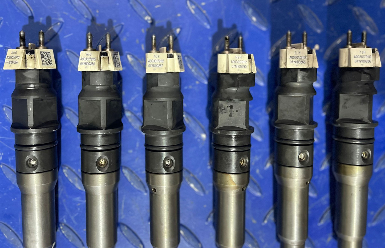 BOSCH A0030179112 - Injector: picture 3 BOSCH A0030179112 - Injector: picture 3