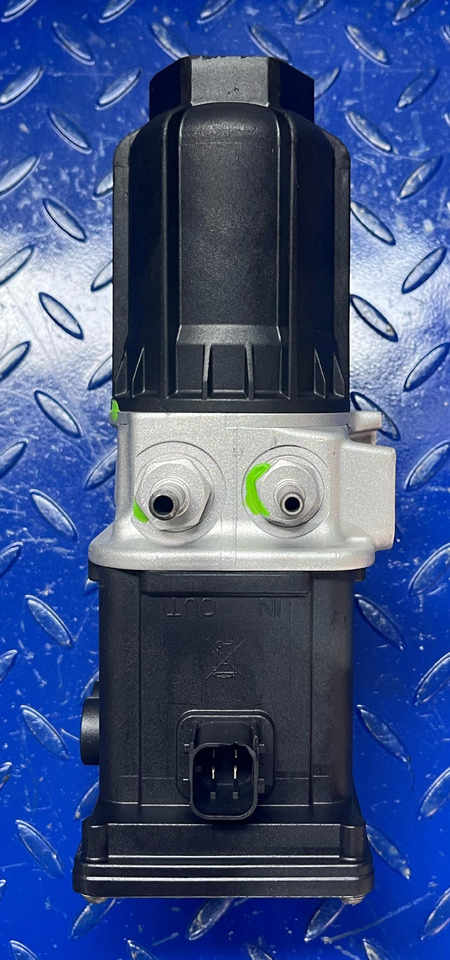 DAF Adblue Pump 4395016 Euro 6 - ECU: picture 1 DAF Adblue Pump 4395016 Euro 6 - ECU: picture 1