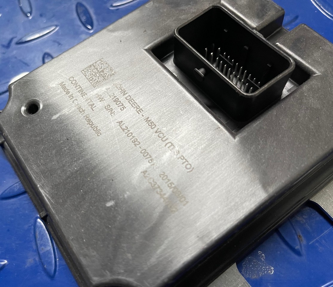 John Deere M50 radar unit AL219075 - ECU for Agricultural machinery: picture 2 John Deere M50 radar unit AL219075 - ECU for Agricultural machinery: picture 2