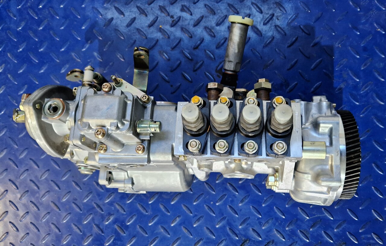 MITSUBISHI INJECTION PUMP ME220309 - Fuel pump for Truck: picture 4 MITSUBISHI INJECTION PUMP ME220309 - Fuel pump for Truck: picture 4