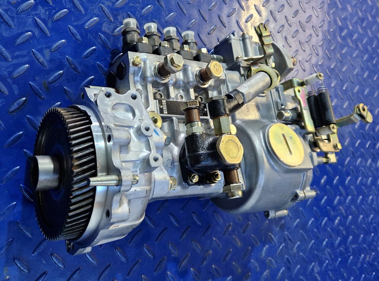 MITSUBISHI INJECTION PUMP ME220309 - Fuel pump for Truck: picture 1 MITSUBISHI INJECTION PUMP ME220309 - Fuel pump for Truck: picture 1