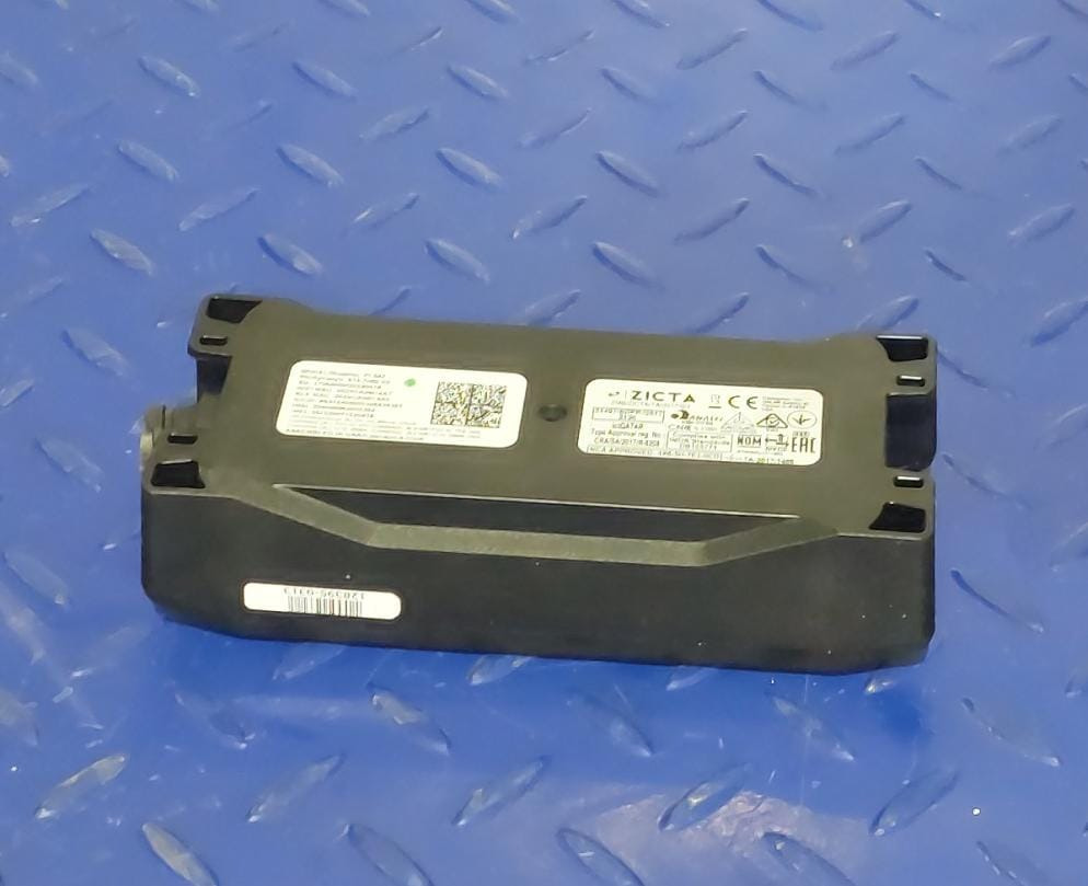CATERPILLAR Celular / Radio PL541 - Spare parts for Excavator: picture 2 CATERPILLAR Celular / Radio PL541 - Spare parts for Excavator: picture 2