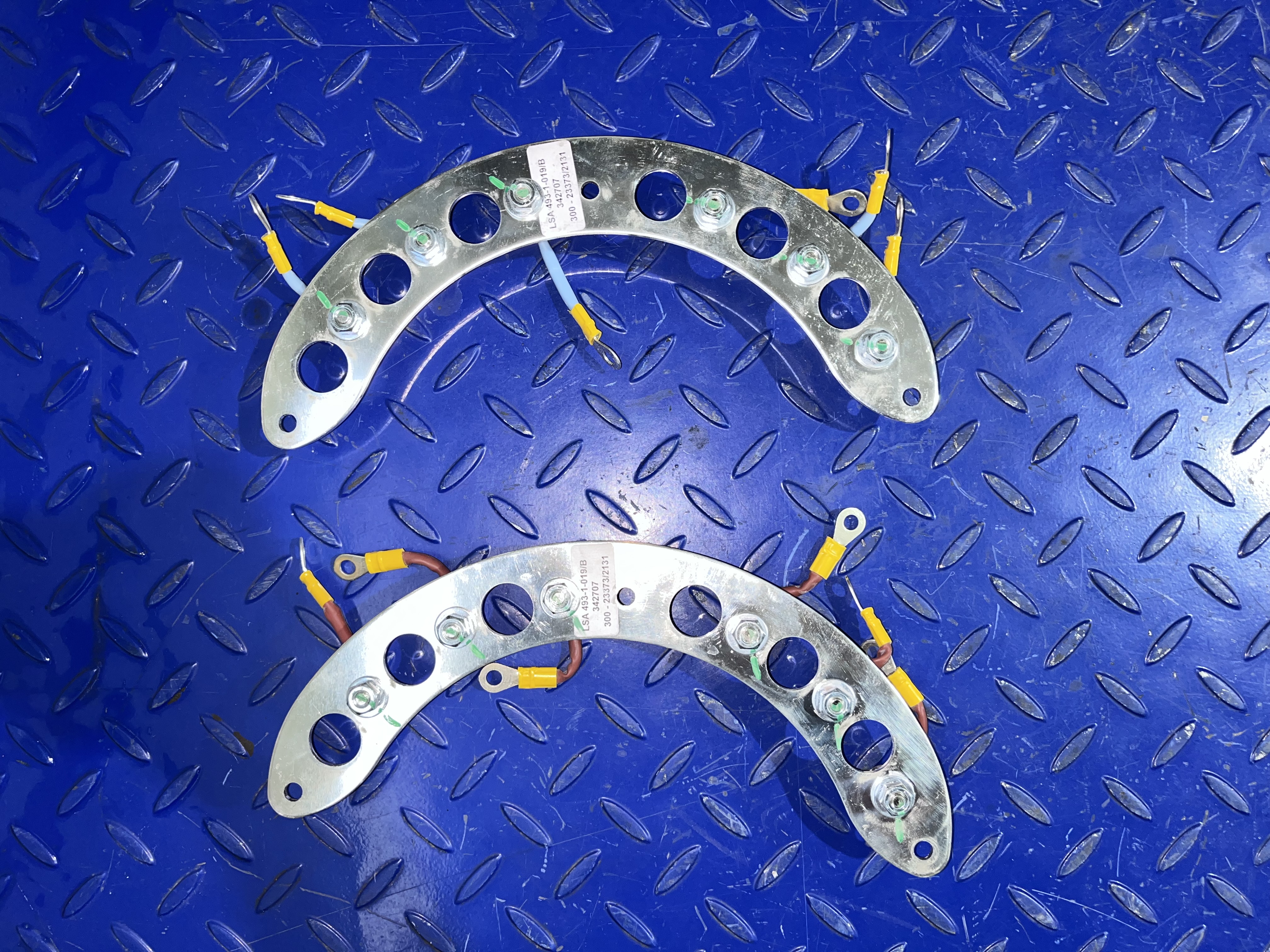 CATERPILLAR Support - Diode - Spare parts: picture 5 CATERPILLAR Support - Diode - Spare parts: picture 5