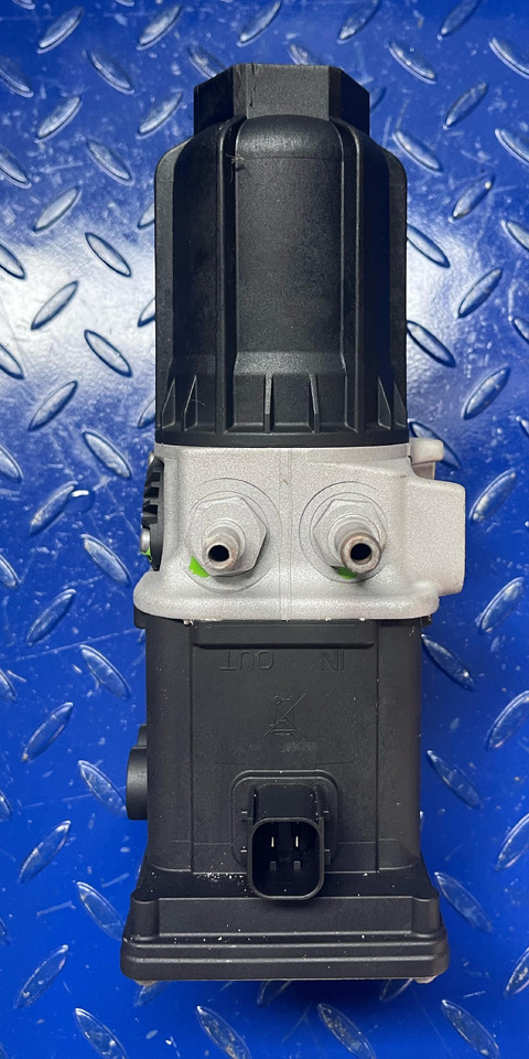 SCANIA AdBlue Pump Euro 6 2057543 - Spare parts: picture 1 SCANIA AdBlue Pump Euro 6 2057543 - Spare parts: picture 1