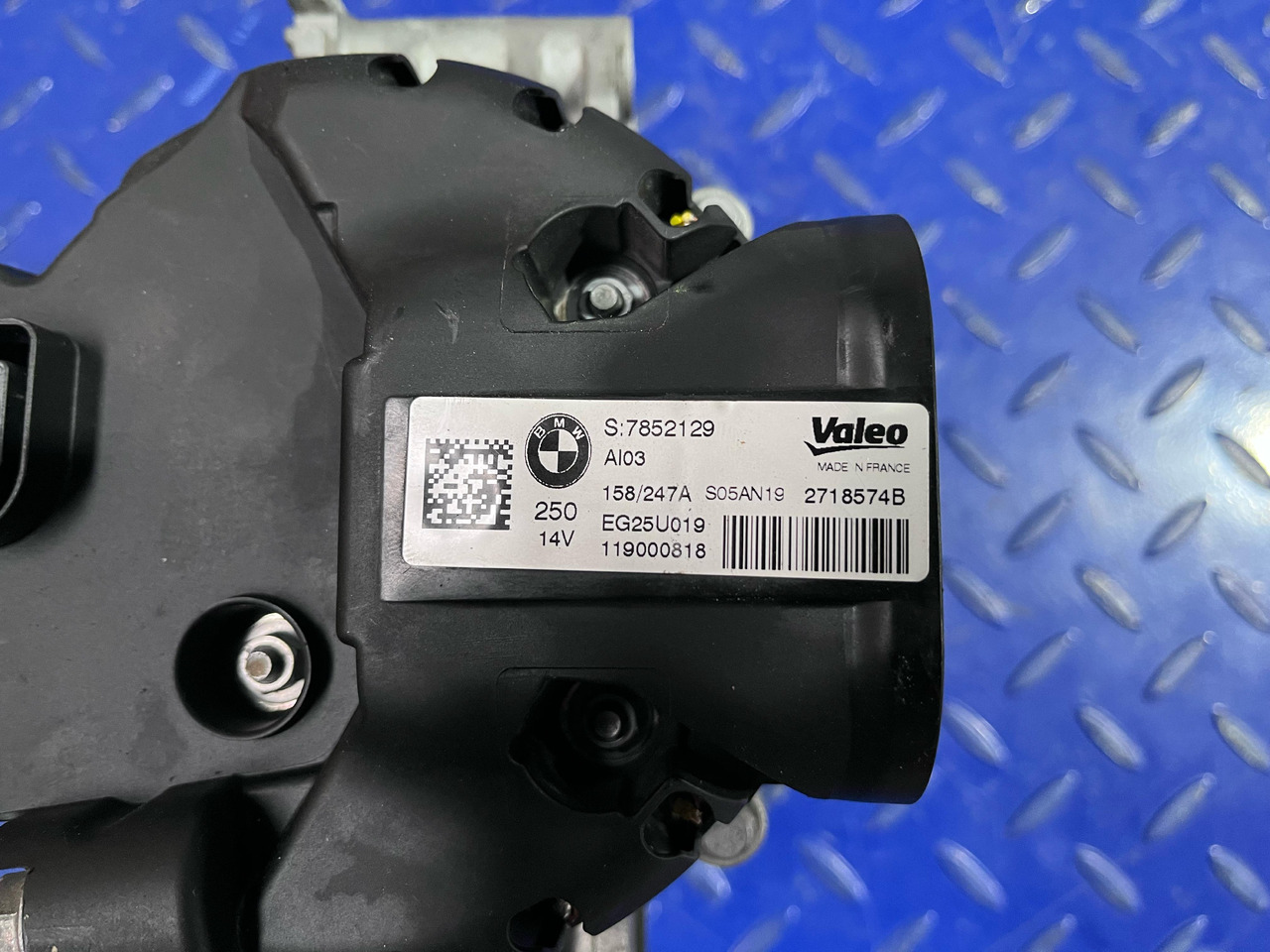 Valeo BMW 7852129 - Alternator: picture 4 Valeo BMW 7852129 - Alternator: picture 4