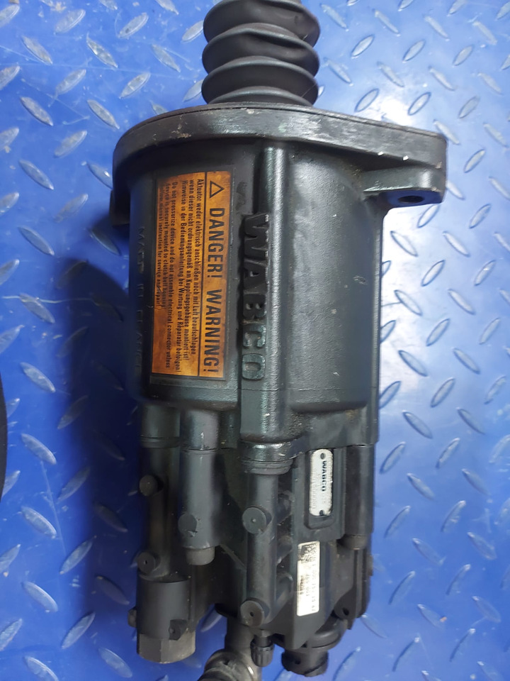 WABCO 9701500080 FUSO (MITSUBISHI)MX912186 MERCEDES-BENZA0002501562 - Clutch and parts for Truck: picture 3 WABCO 9701500080 FUSO (MITSUBISHI)MX912186 MERCEDES-BENZA0002501562 - Clutch and parts for Truck: picture 3