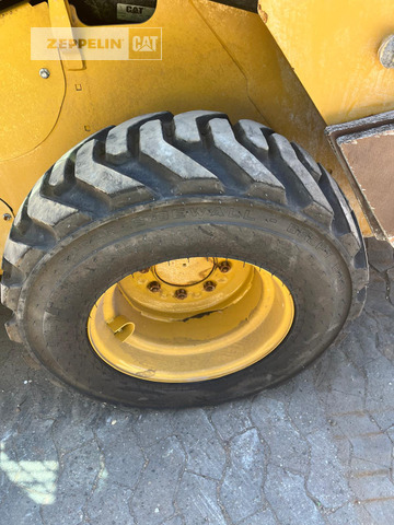 Cat 236D - Skid steer loader: picture 5 Cat 236D - Skid steer loader: picture 5